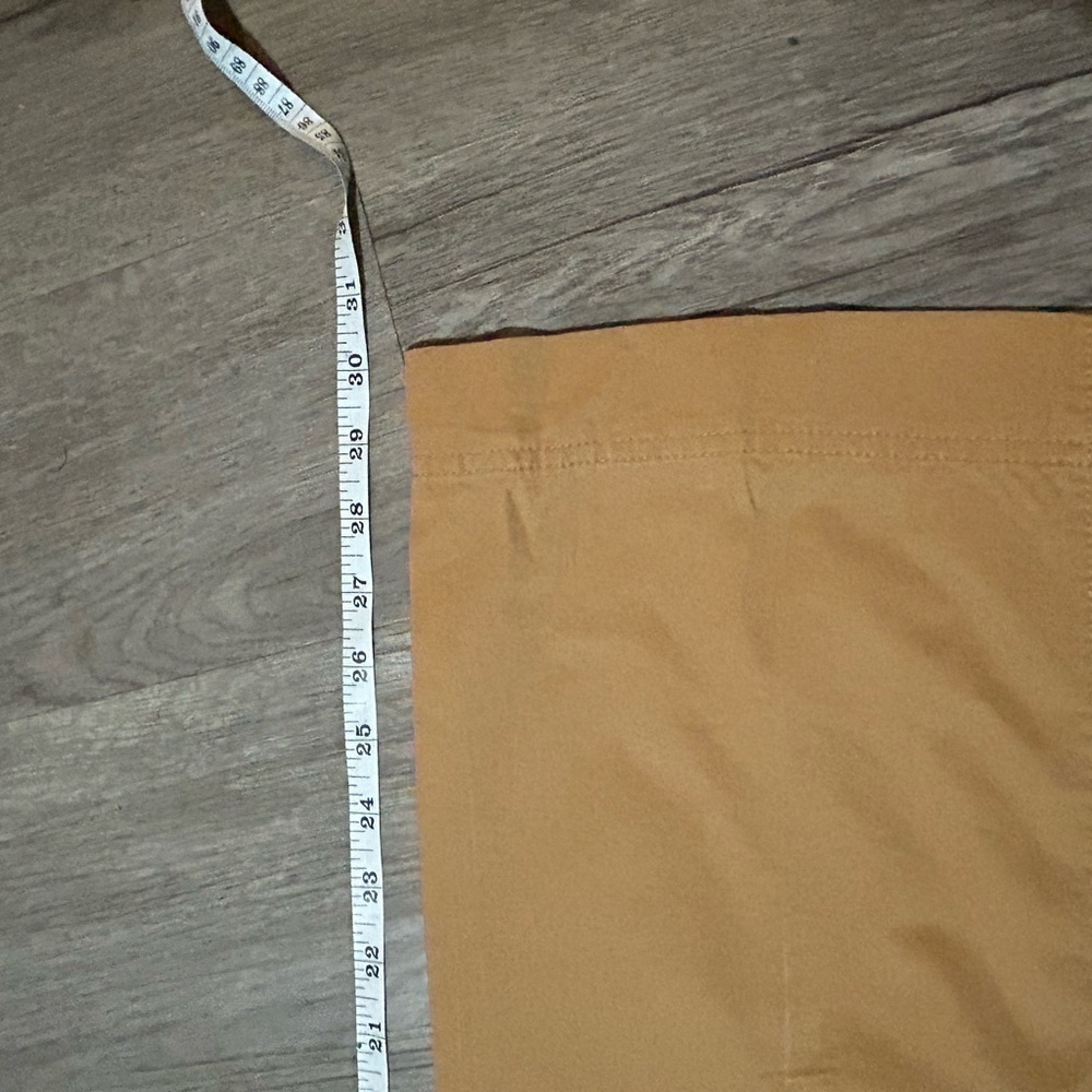 NWT Women’s Abercrombie & Fitch Brown Cargo Pants - Picture 6 of 8